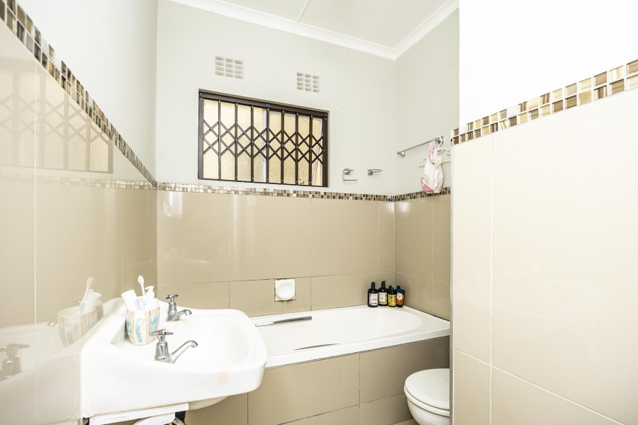 3 Bedroom Property for Sale in Beacon Bay Eastern Cape